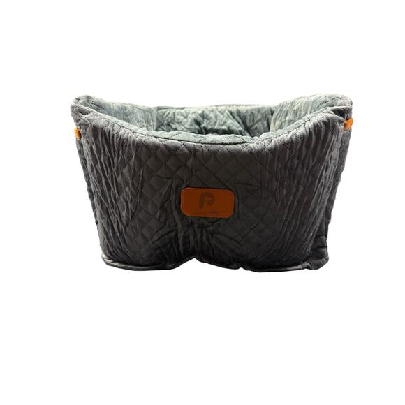 Small Dog Memory Foam Carseat with leash - Picture 1 of 5